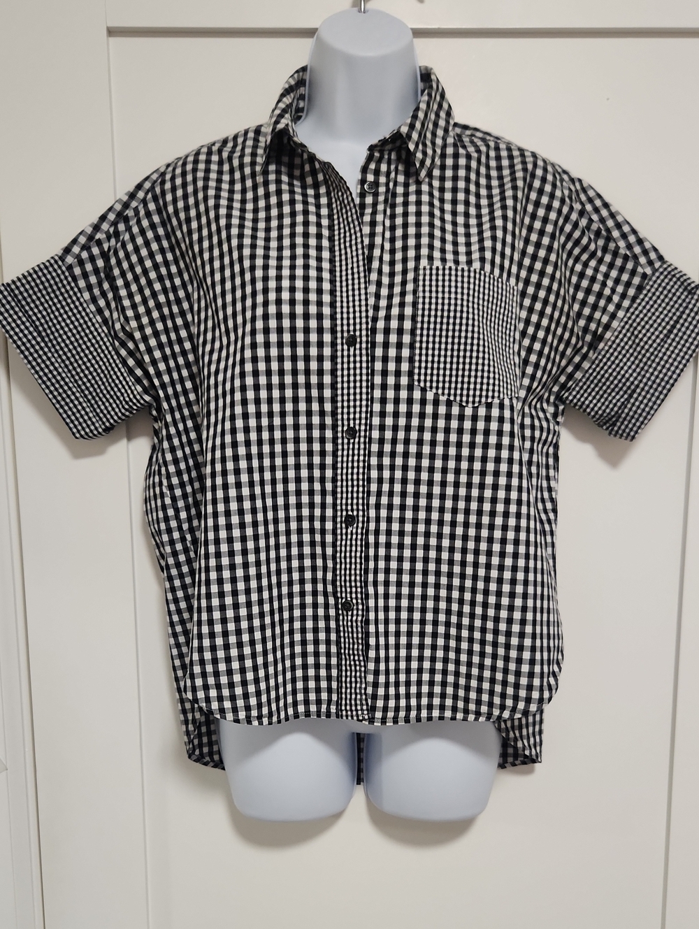 Madewell Black & White Checkered Short-Sleeve Button-Up Shirt